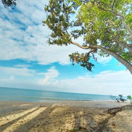 Апартаменты Sri Penawar Harmoni Sweet Grace X Desaru Coast Water Park Джохор-Бару Экстерьер фото